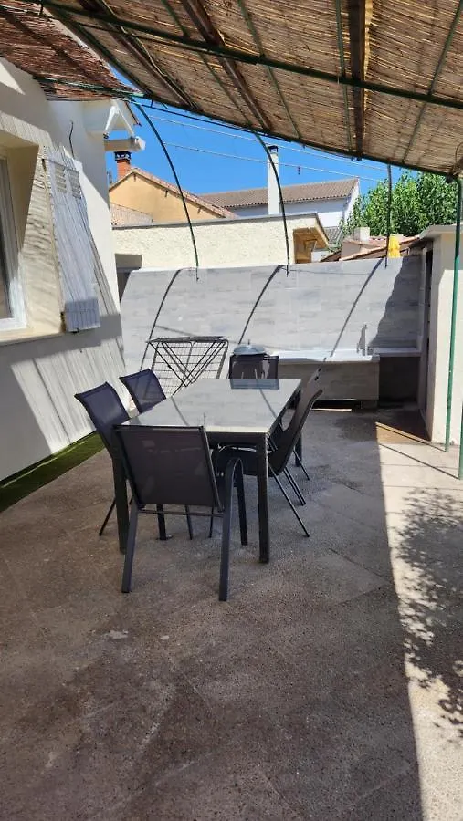Maison Provence, Proche Avignon Sorgues Frankrijk