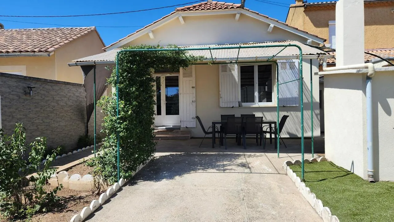 Maison Provence, Proche Avignon Sorgues Frankrijk