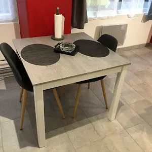 Spacieux, Chaleureux 39 M² Lagnieu